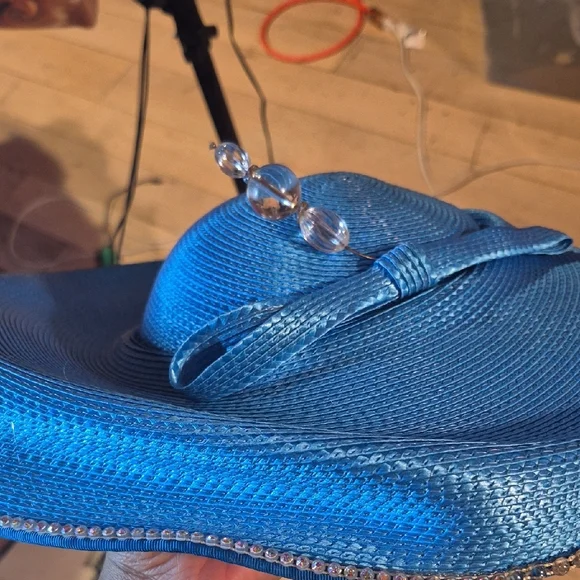 Elegant Blue Women's Hat - Picture 4 of 5